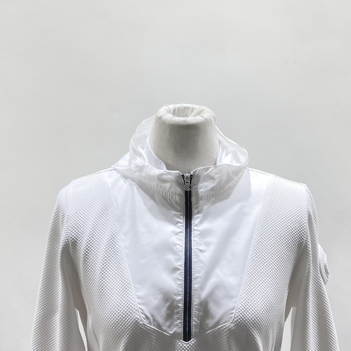 클리브랜드 여성후드긴팔티셔츠 화이트 S 상품이미지2