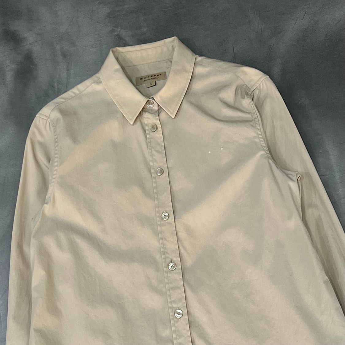 버버리 베이직 셔츠 y15764 상품이미지3