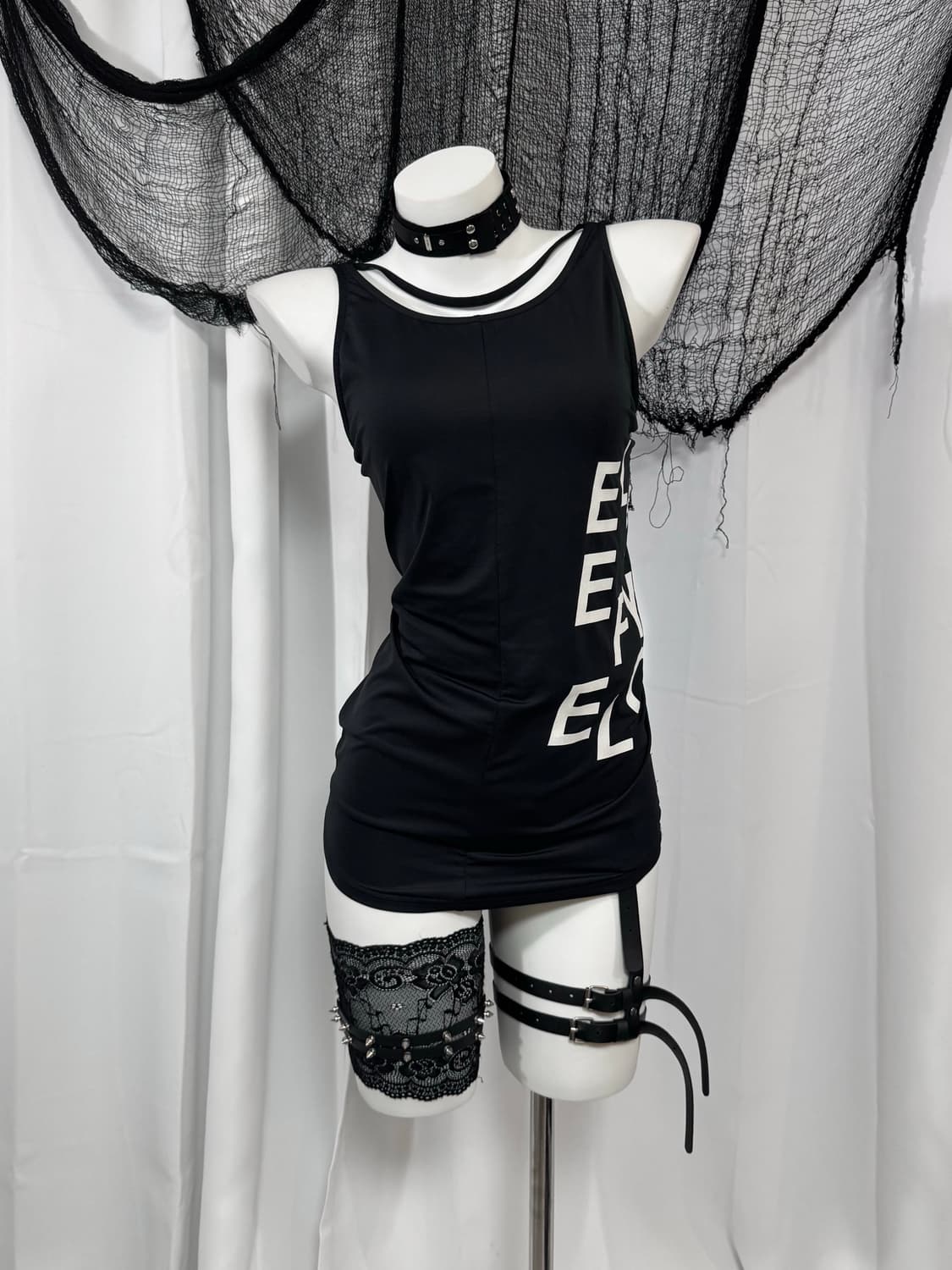 lettering sleeveless 상품이미지2