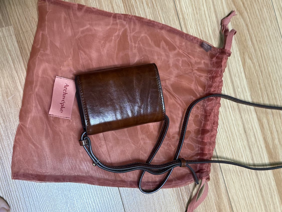 아카이브앱크 오발카드백 상품이미지4