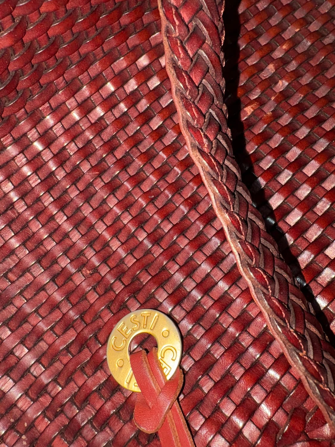 가죽 짜임 버건디 숄더백  상품이미지3