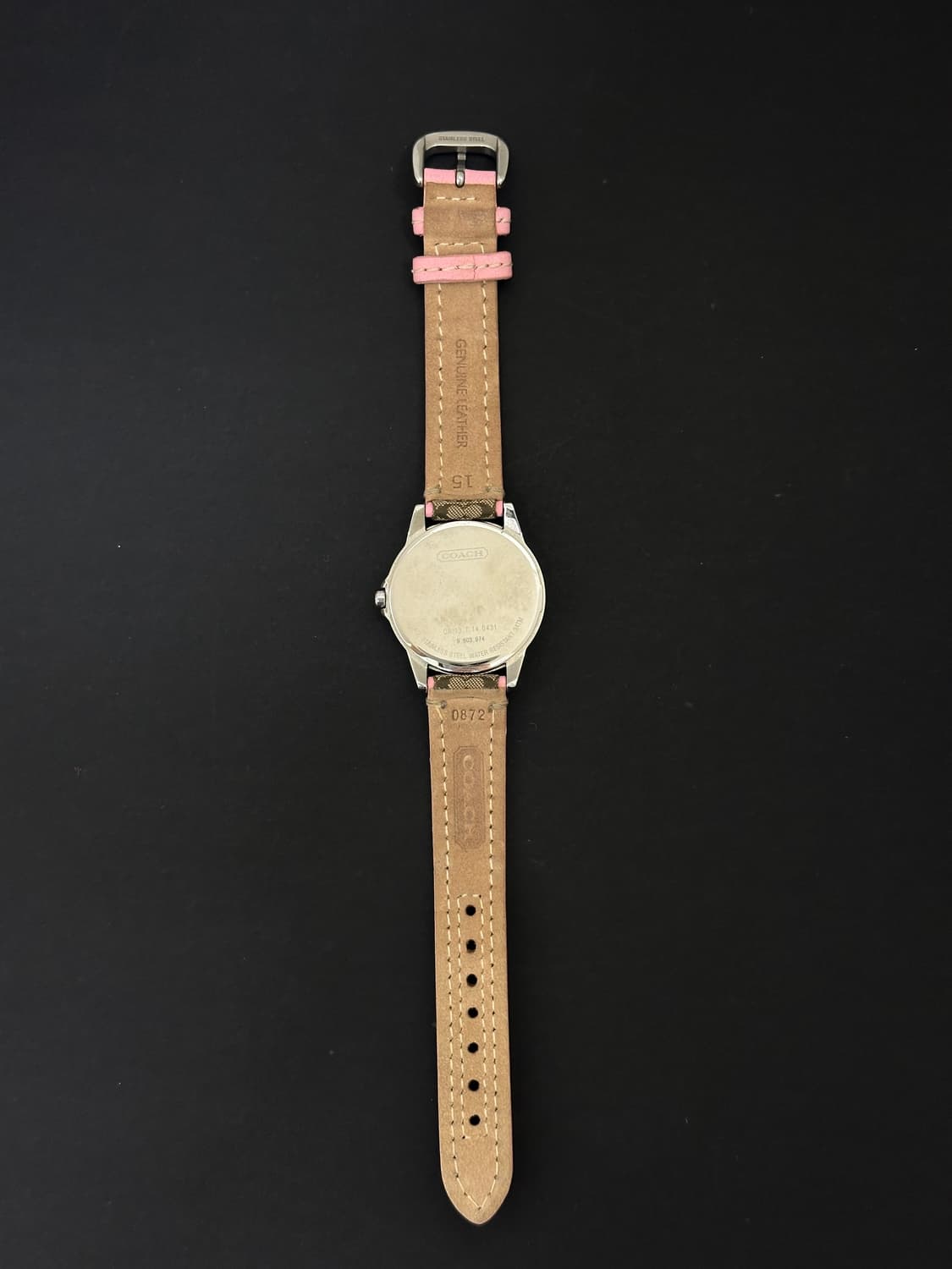 코치 시그니처 패턴 라운드 쿼츠 시계 상품이미지6