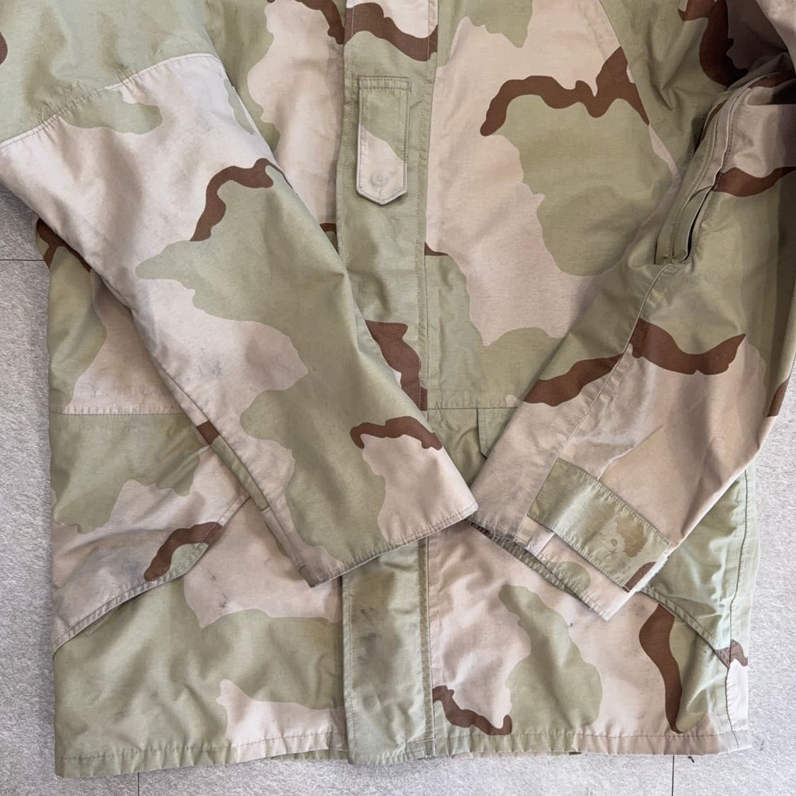 미군 ECWCS 데저트 카모 고어텍스 파카 상품이미지3