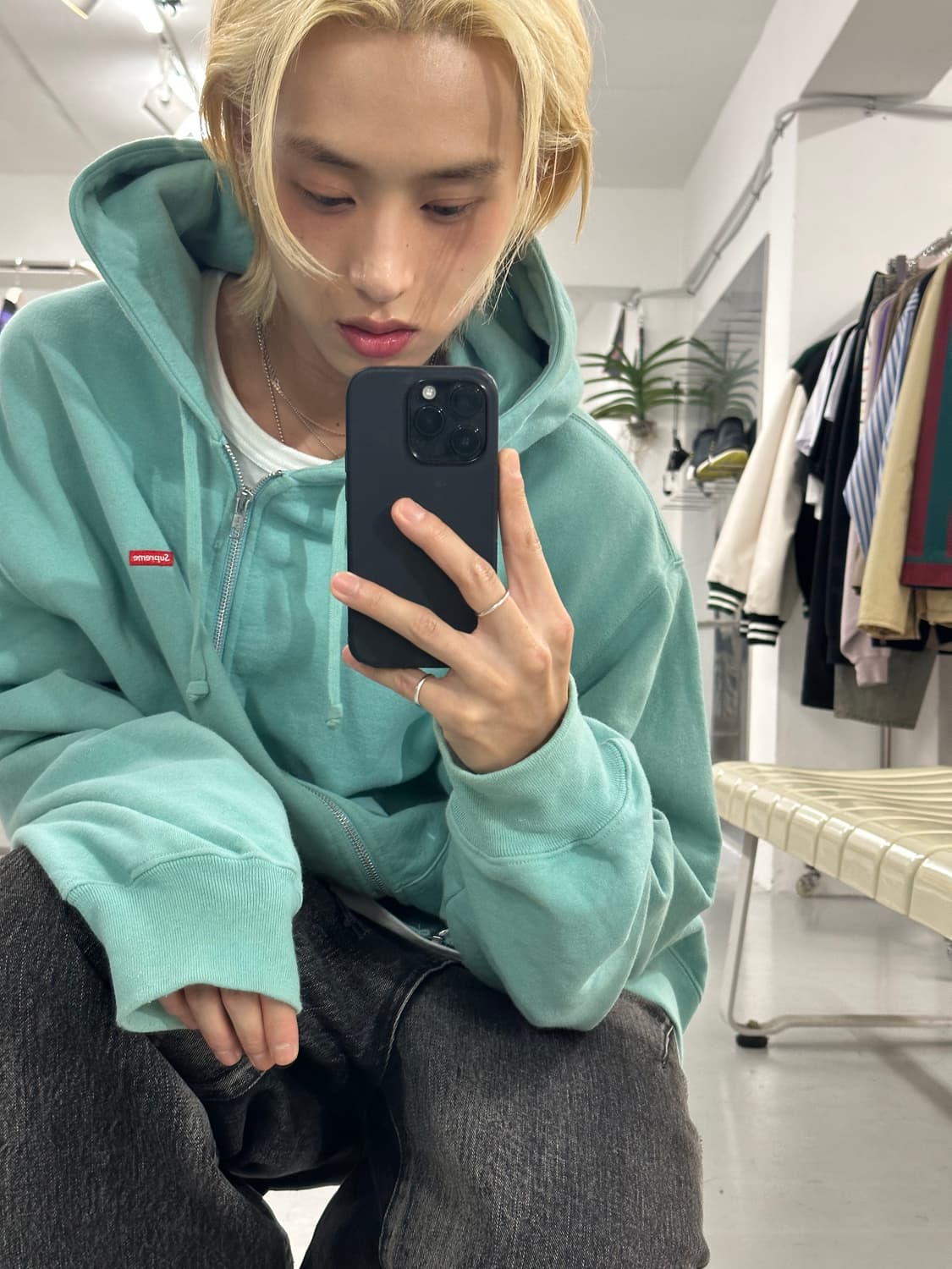 Supreme Small Box Zipup Sweatshirt 상품이미지3