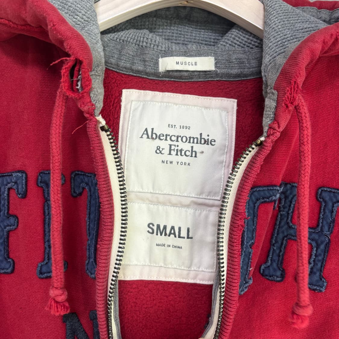 아베크롬비 후드집업 레드 상품이미지3