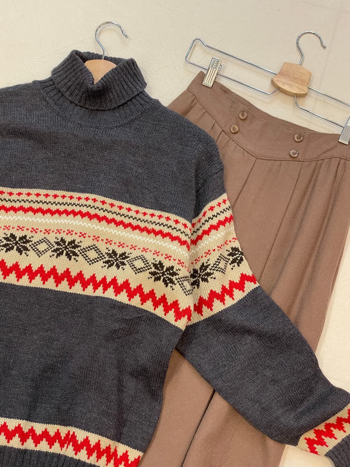 빈티지 노르딕 폴라니트 챠콜 상품이미지2