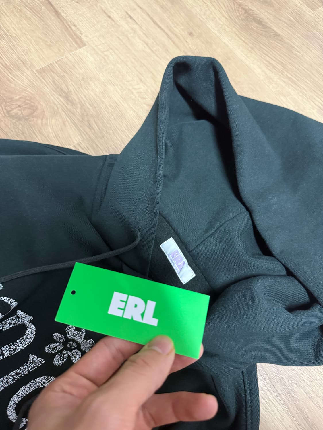 ERL 베니스 후드티 상품이미지2