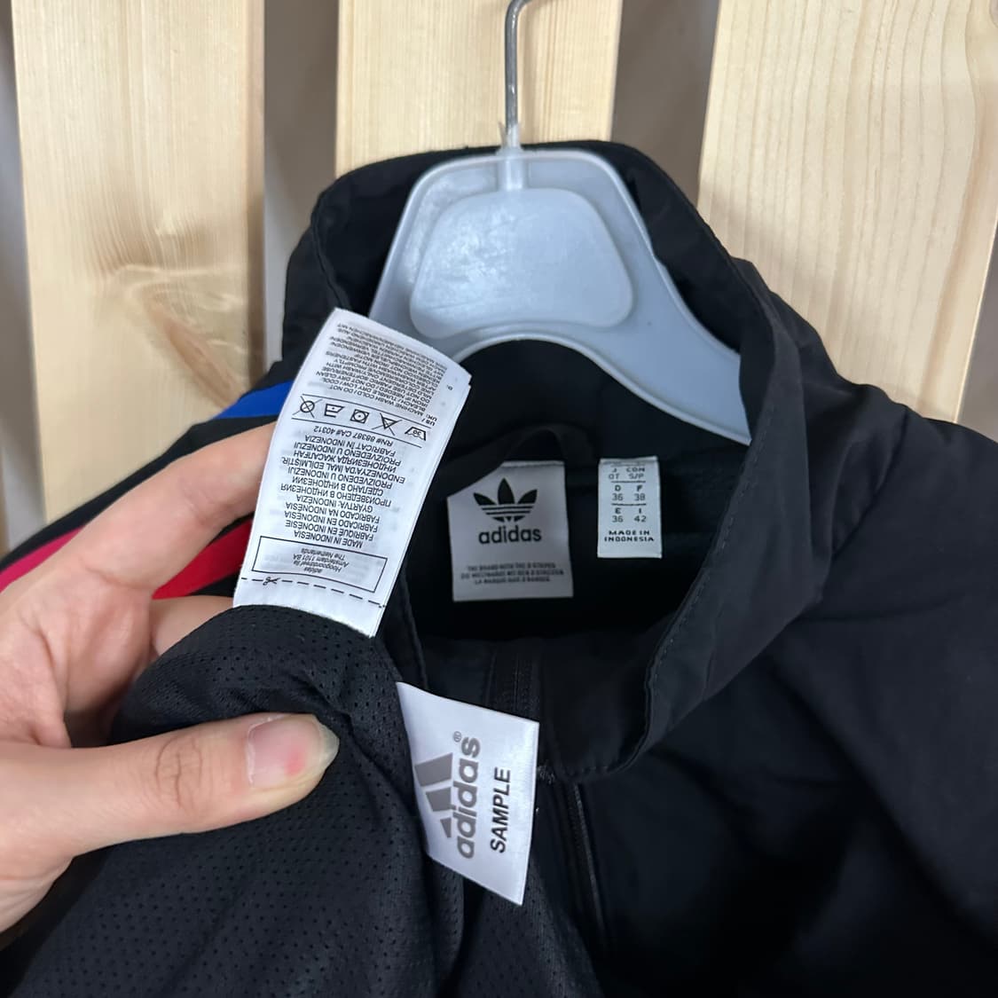 (S) 아디다스 트레포일 블랙 바람막이 자켓 상품이미지4
