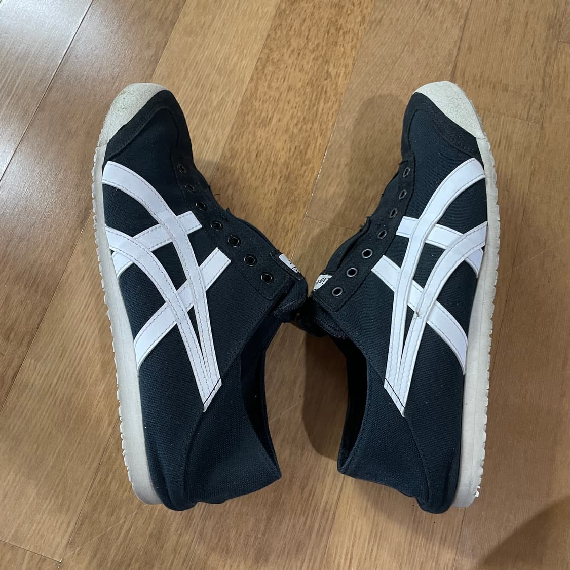 오니츠카타이거 맥시코66 스니커즈 255 상품이미지6