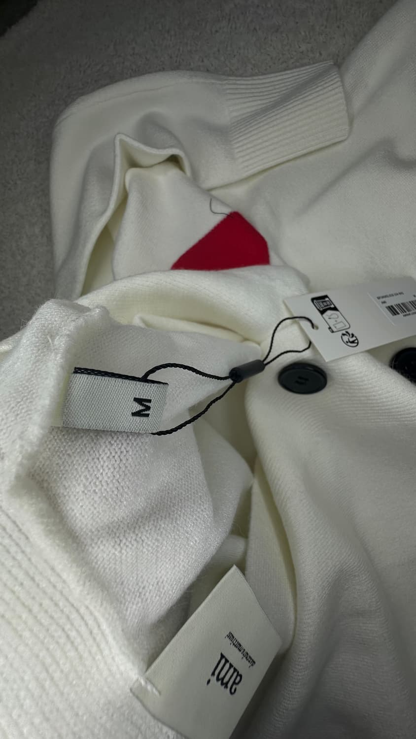 (새상품)아미 빅 하트 로고 가디건 아이보리 M 상품이미지5