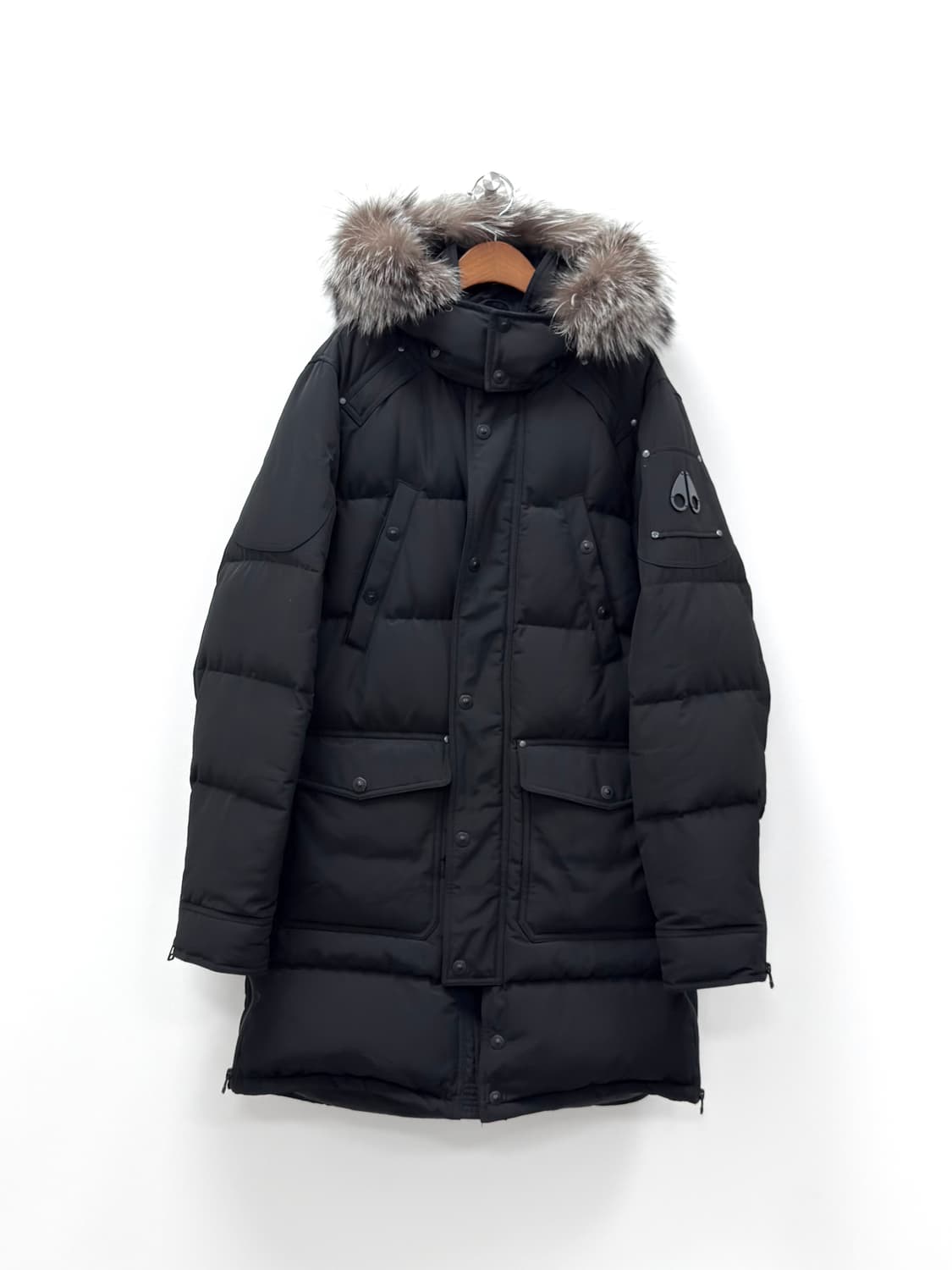 Moose Knuckles Silver Fox Fur 상품이미지1