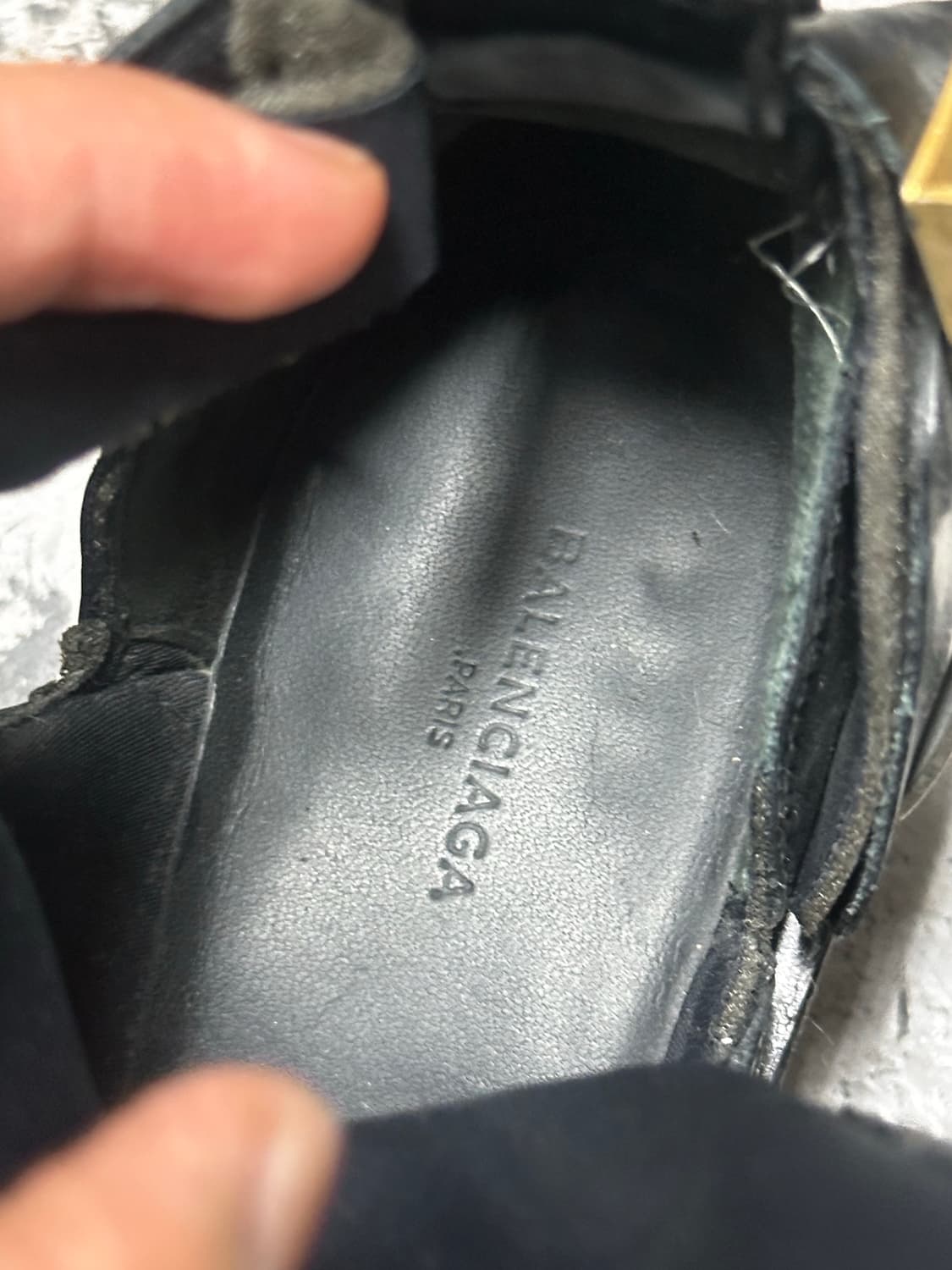 발렌시아가 상품이미지2