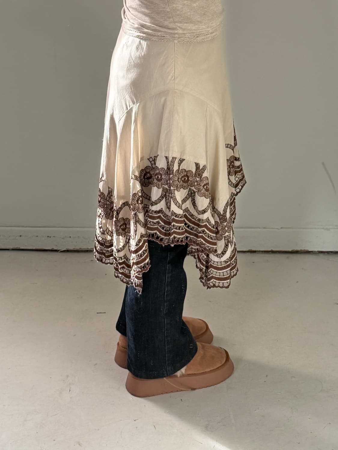 일본빈티지 자수 언발 미디스커트 상품이미지1