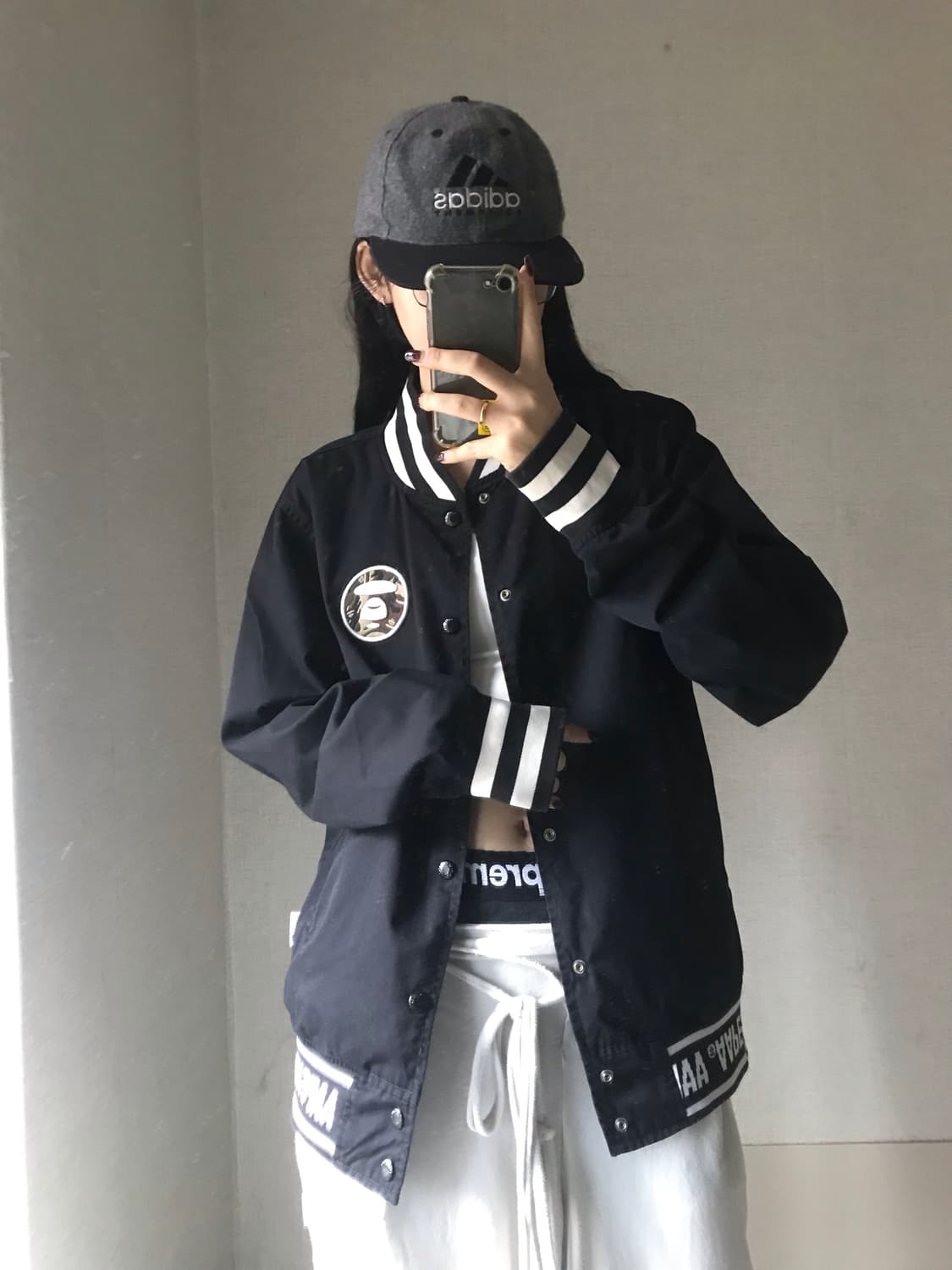 에이프 카모 블랙 리버시블 빅로고 바시티자켓 상품이미지3