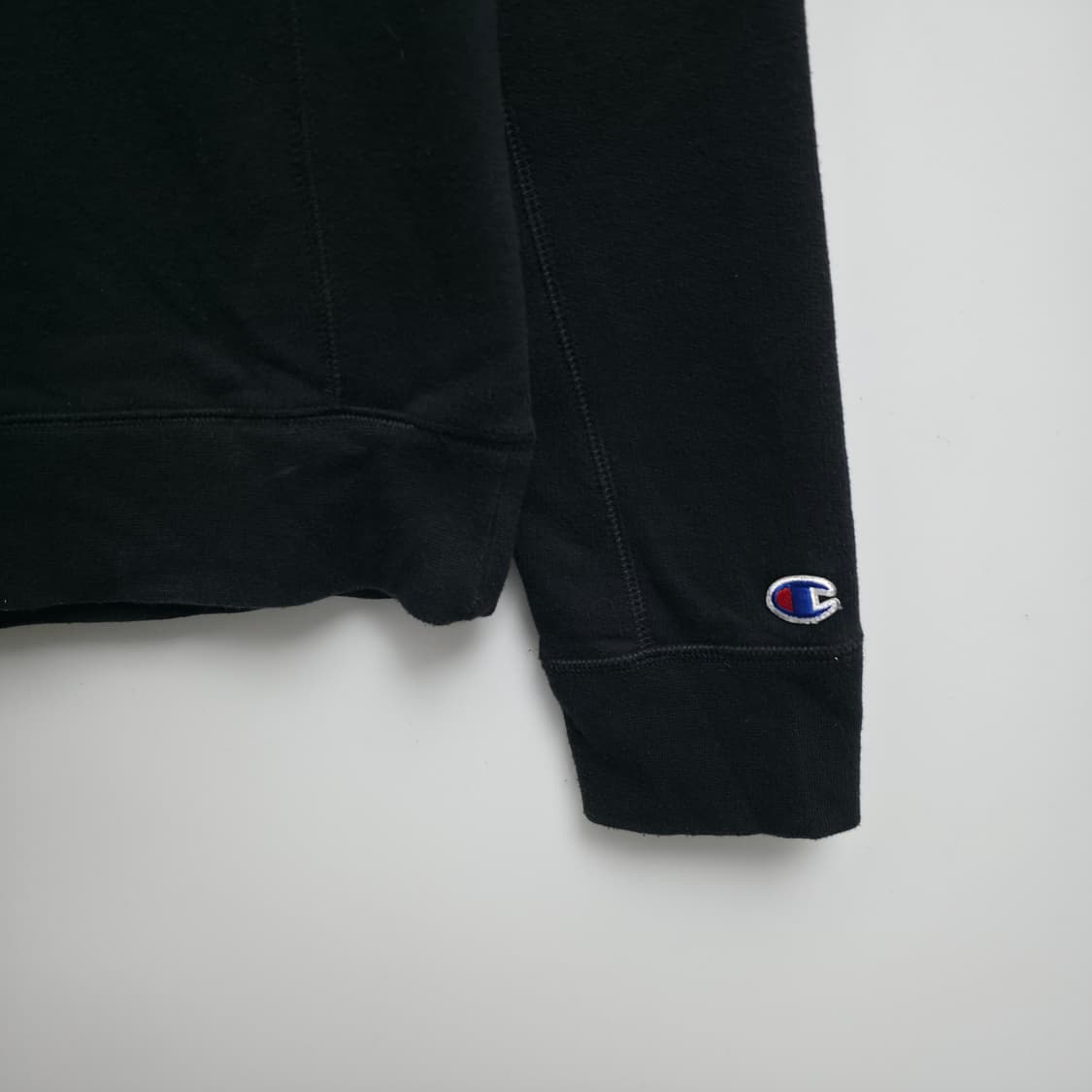 [M] 챔피온 블랙 맨투맨 상품이미지4