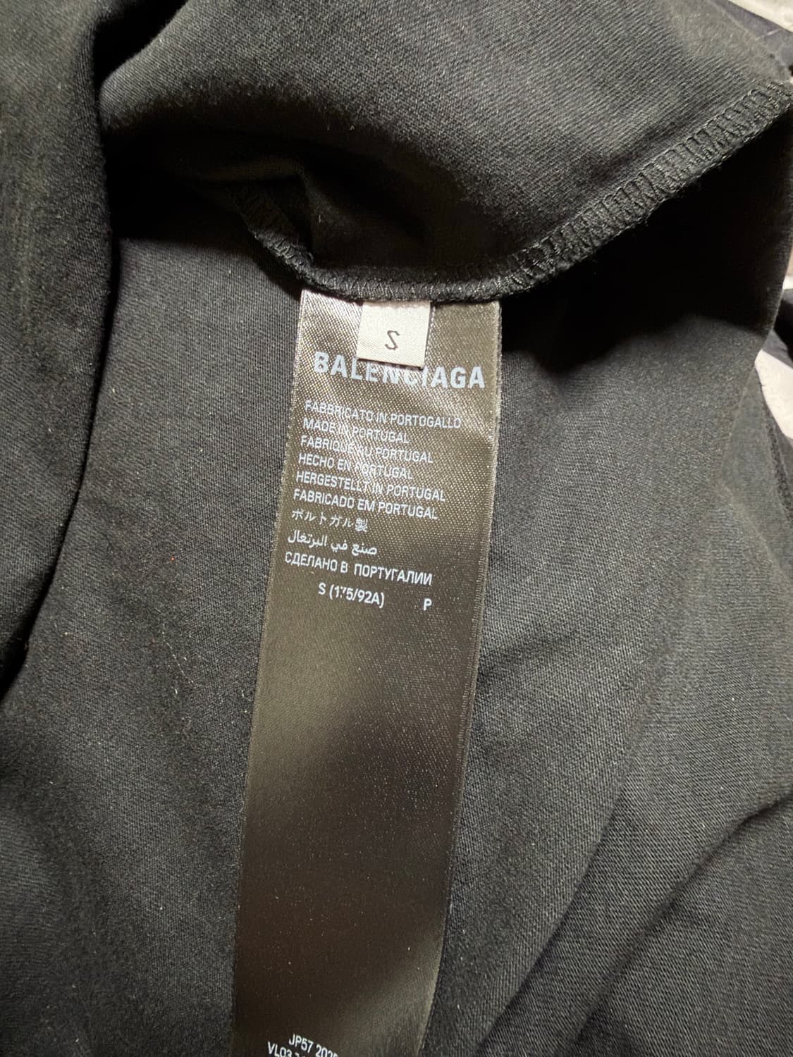 발렌시아가(Balenciaga) 코튼 메시 스프레이 반팔 티셔츠 s 상품이미지3