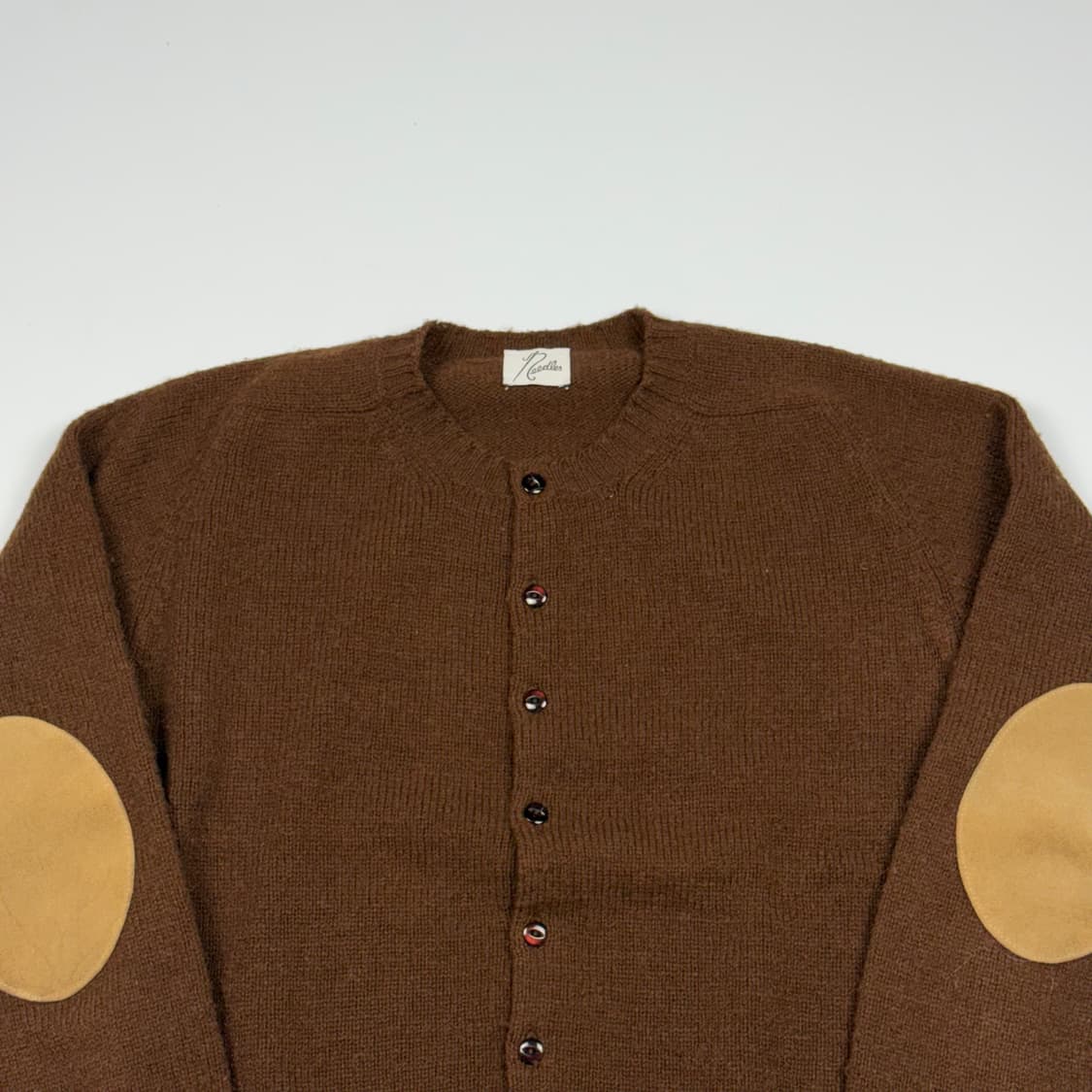 (100) 니들스 셔틀랜드 울 엘보우패치 가디건 상품이미지3