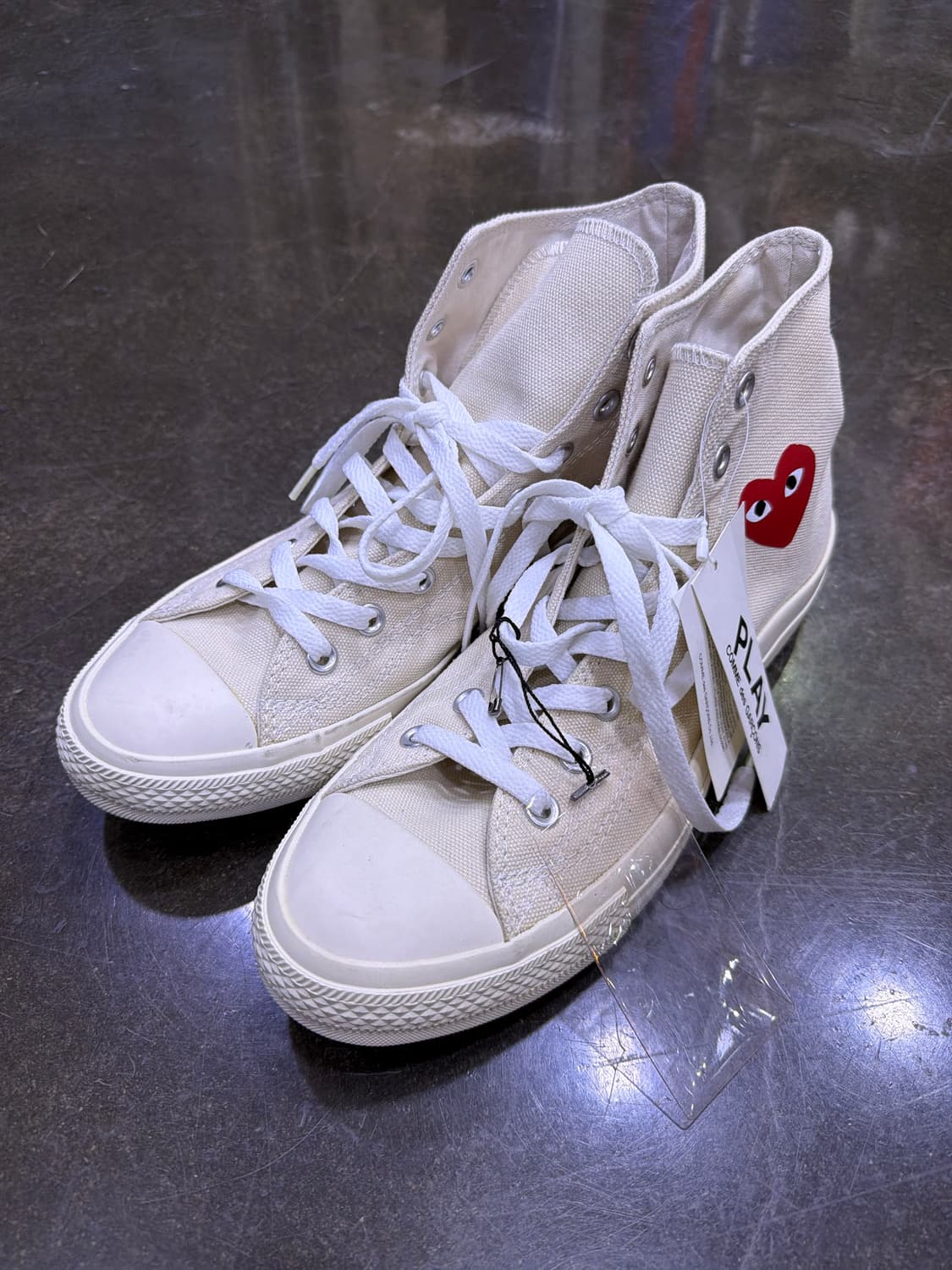 컨버스 꼼데가르송 싱글 하트 척 70 하이 스니커즈 275 상품이미지1