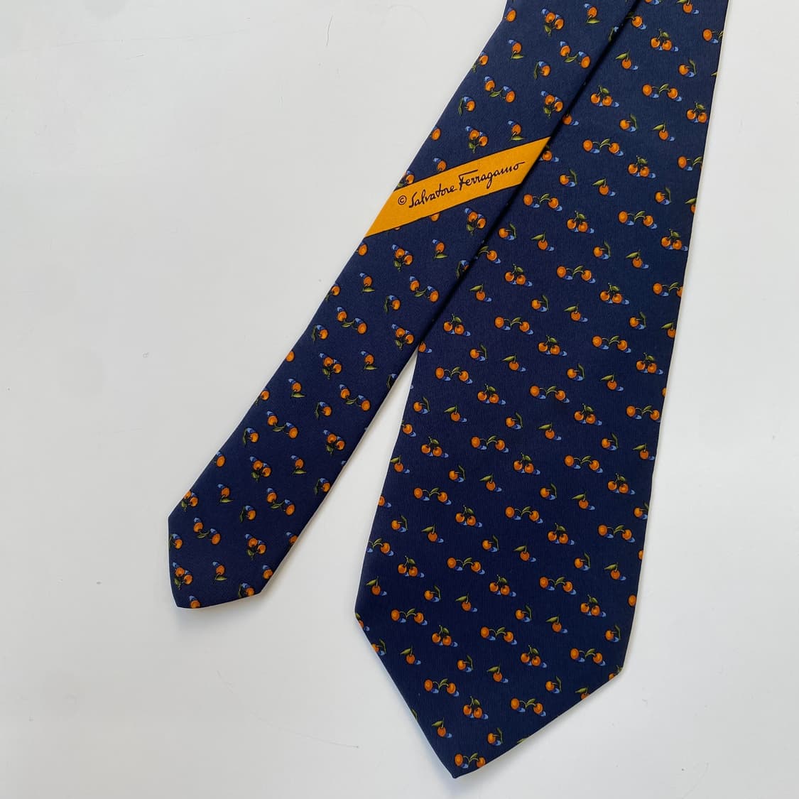 페레가모(Ferragamo) 명품 정품 넥타이 상품이미지1