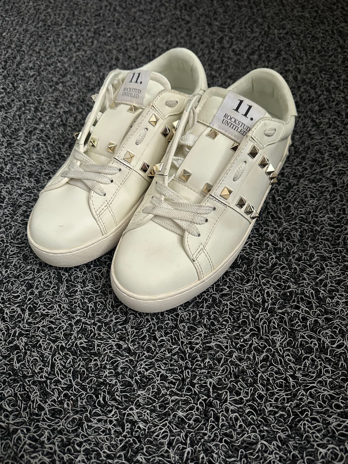 발렌티노 Rockstud 스니커즈 상품이미지2