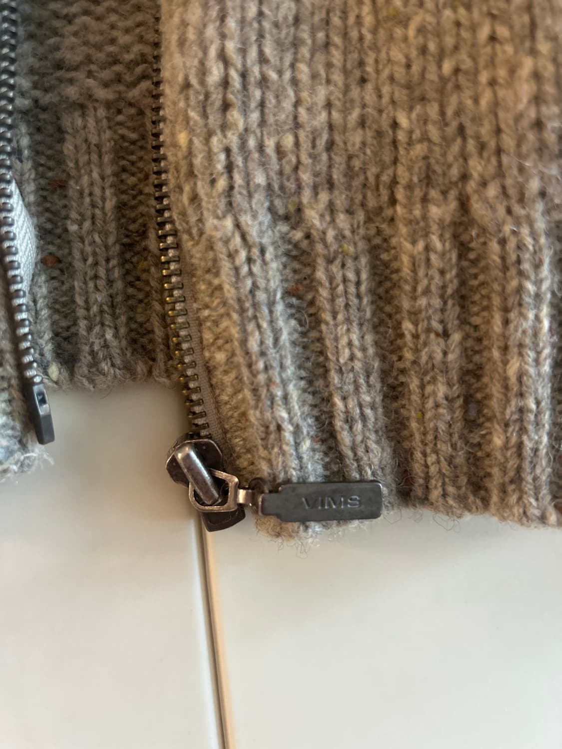 빔스 빈티지 니트집업 상품이미지2