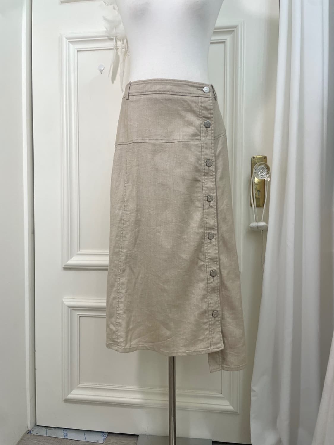 beige denim unbalance button point long 상품이미지5