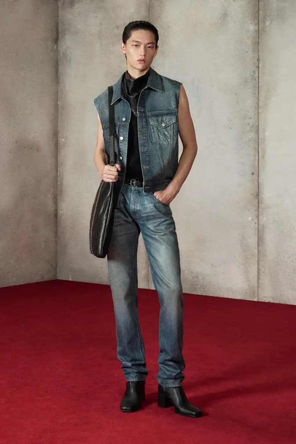 ZARA X LUDOVIC DE SAINT SERNIN 블루 왁스 코팅진 상품이미지7