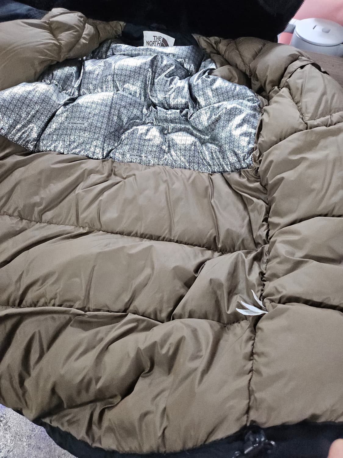 노스페이스 덕 블랙 후드 패딩 코트  95 상품이미지4