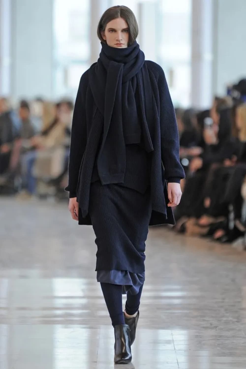 르메르 비대칭 머플러 숄 상품이미지5