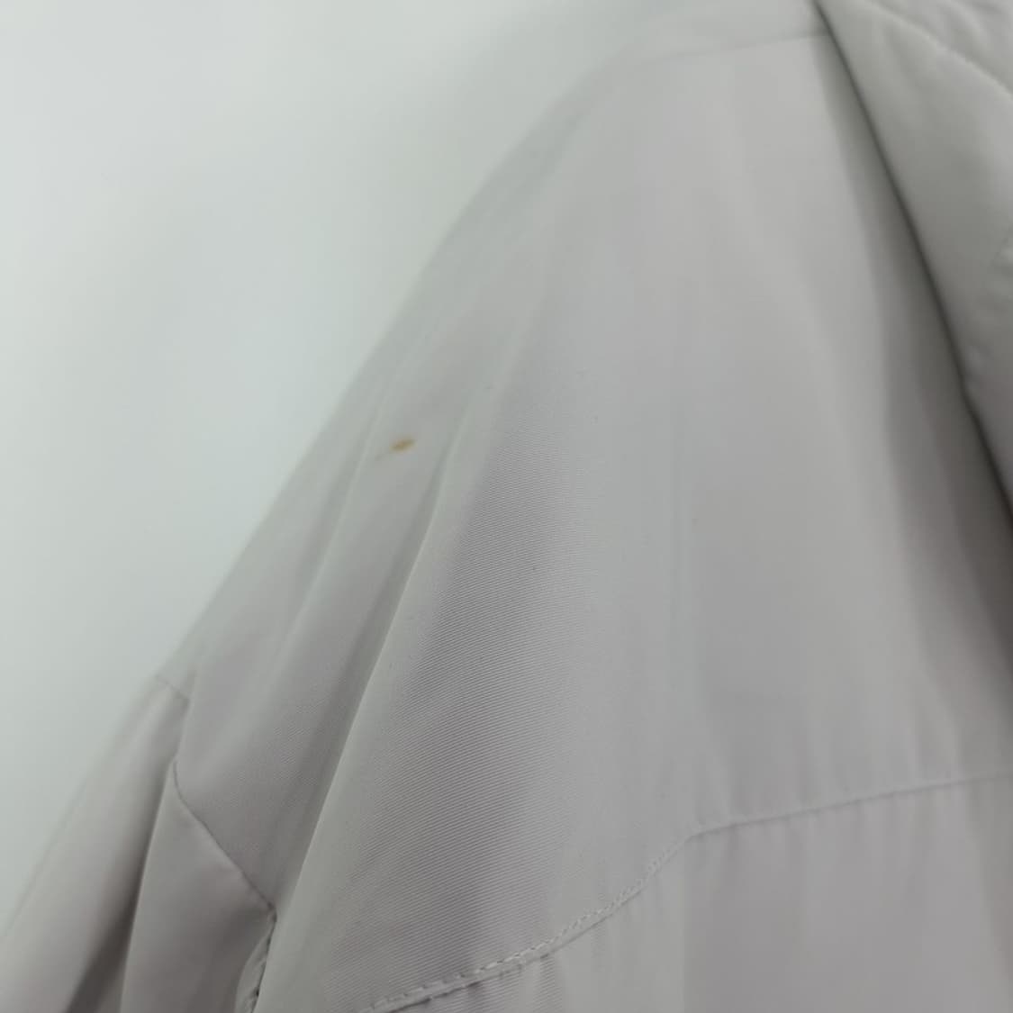 [유니클로 X 화이트마운티니어링] 오버핏 후드 경량 패딩 M18000 상품이미지10