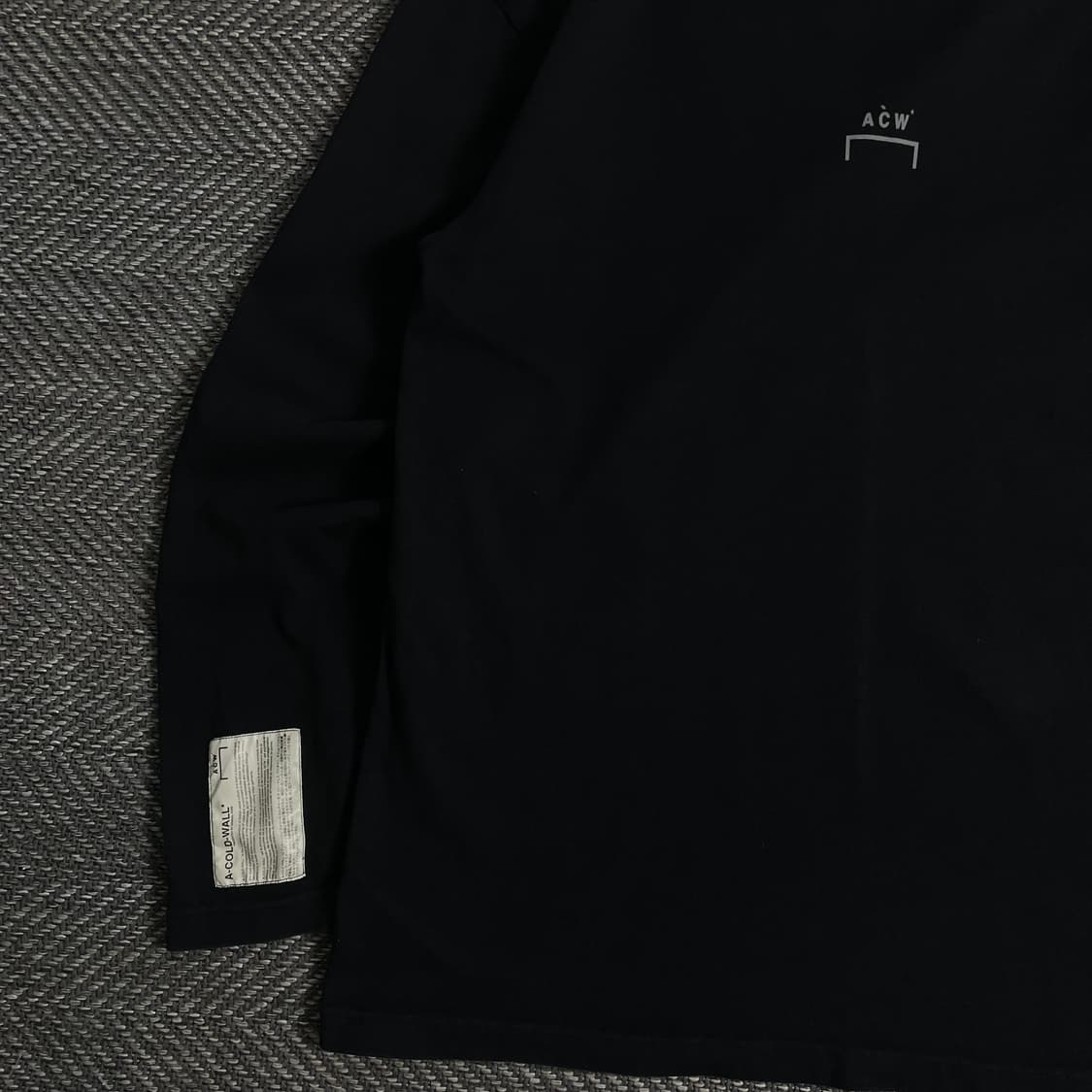 어콜드월 센터로고 박시핏 롱슬리브 티셔츠y 3088 상품이미지4