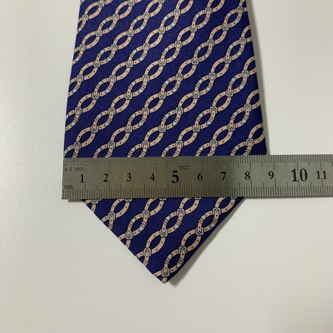에르메스(HERMES) 기하학적패턴 명품넥타이 A+등급 8.8cm 상품이미지9