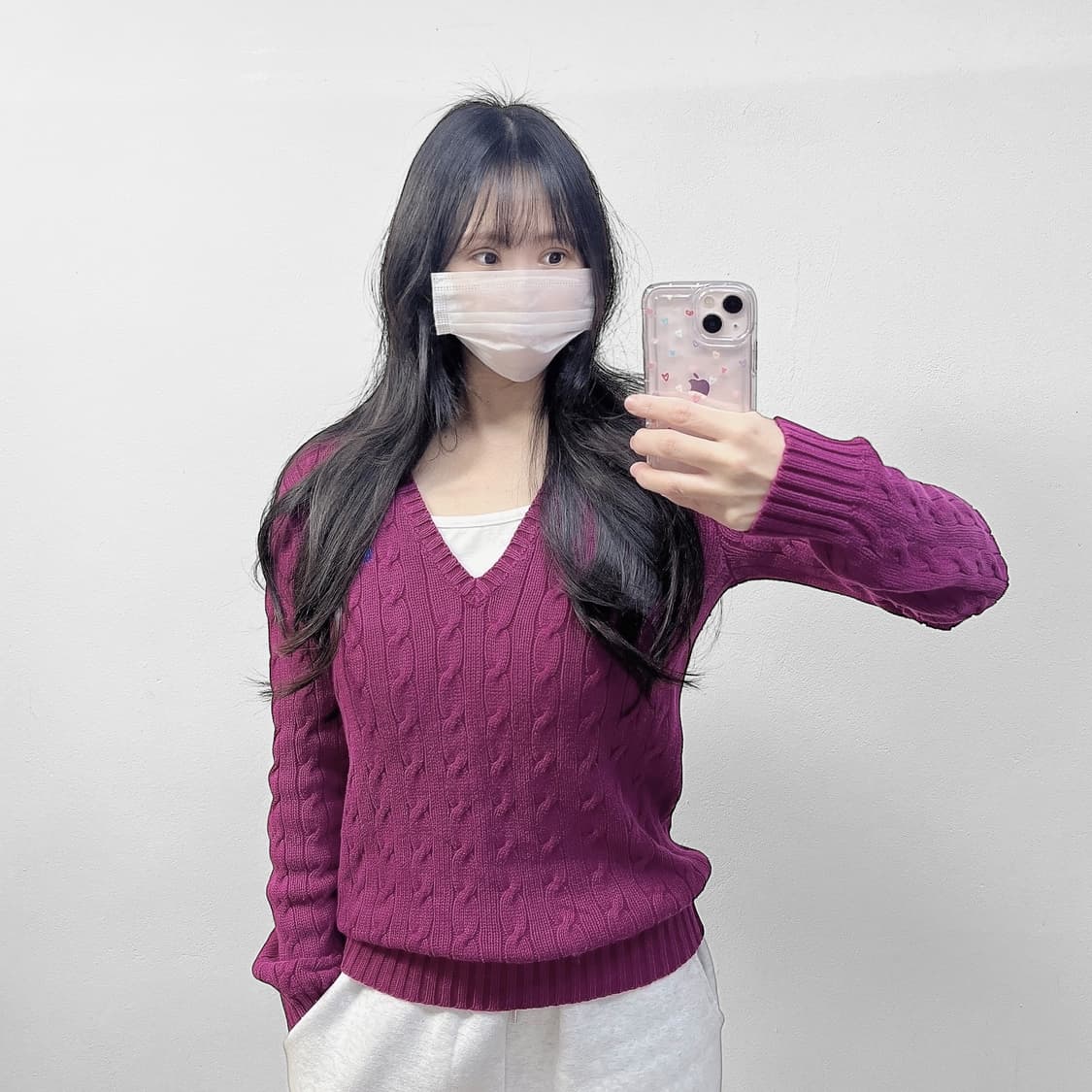 폴로 랄프로렌 포니 로고 브이넥 케이블 니트 퍼플 상품이미지1