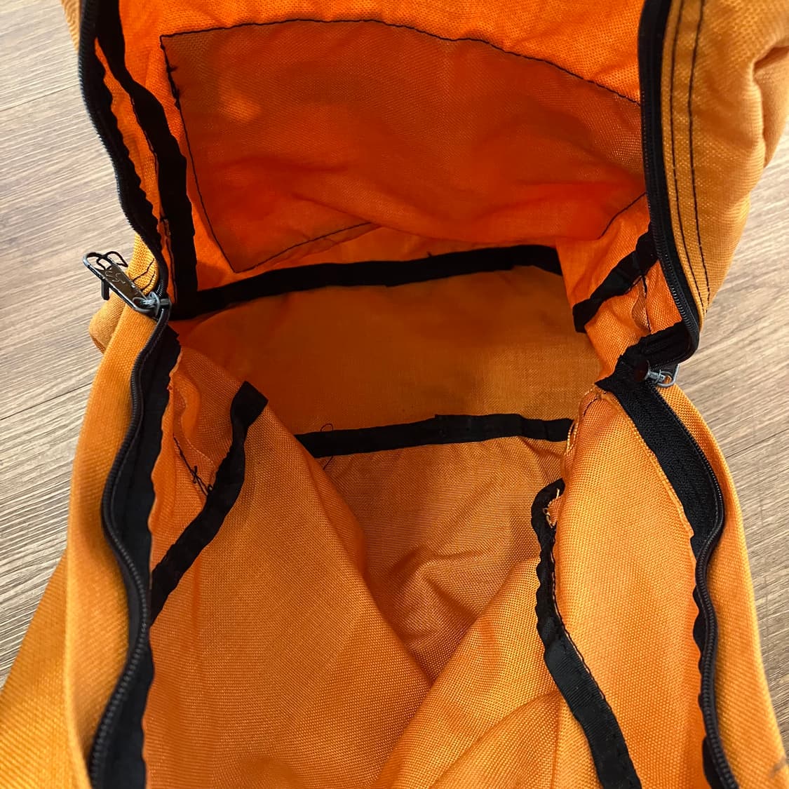 N42 잔스포츠 백팩 오렌지 빈티지 상품이미지4