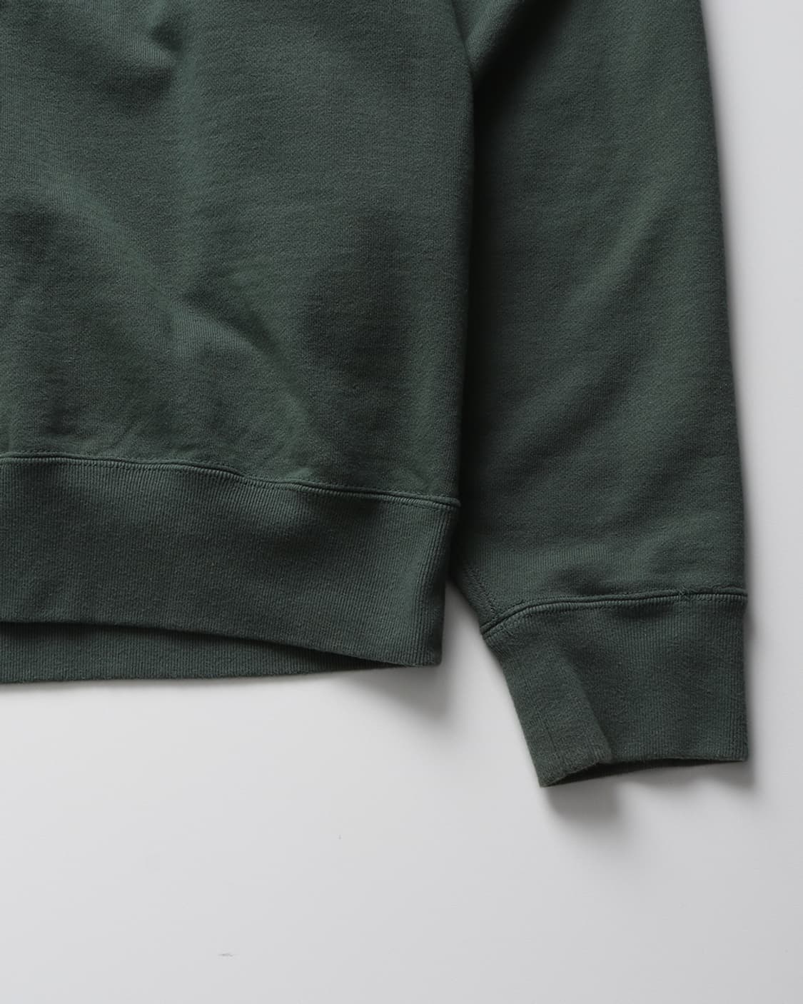 CAV EMPT Panel Shoulder Crewneck 상품이미지6