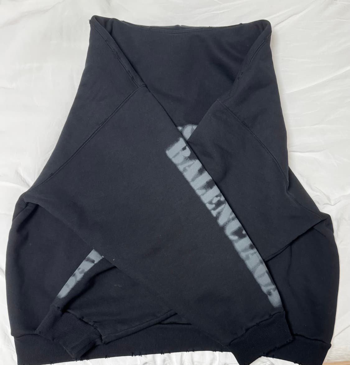 발렌시아가 스탠실 후드(25FW) 상품이미지1