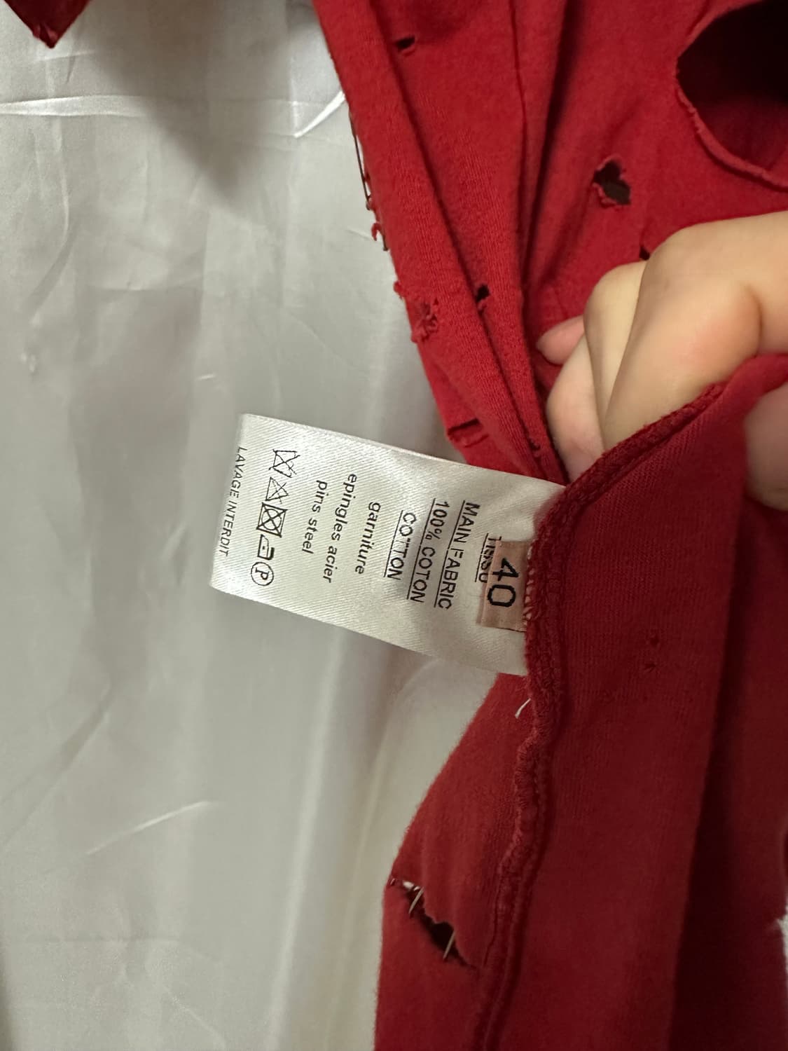 발망 11SS 세이프티핀 티셔츠 상품이미지4