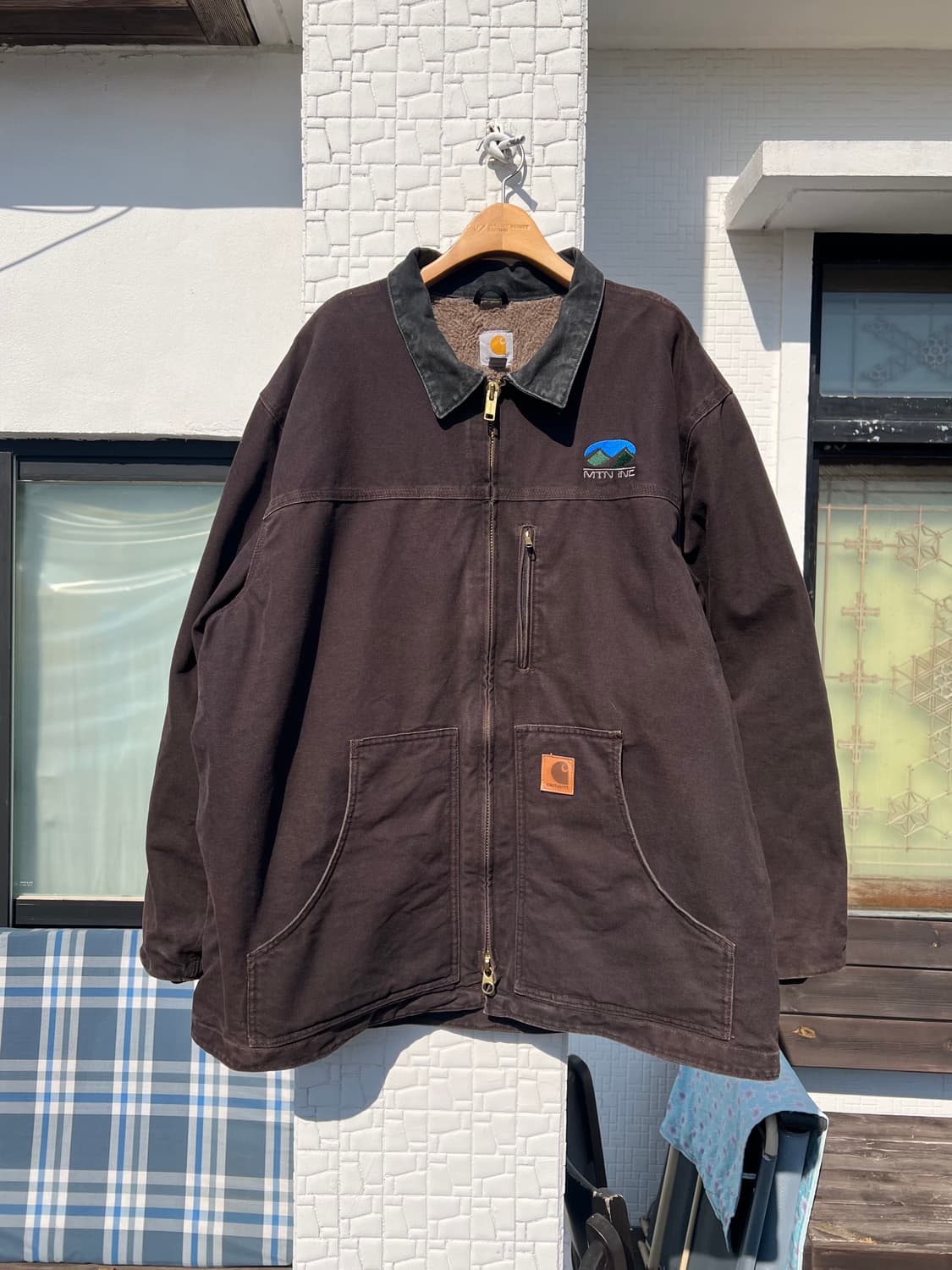 칼하트 C81 디트로이트 자켓 2XL 상품이미지1