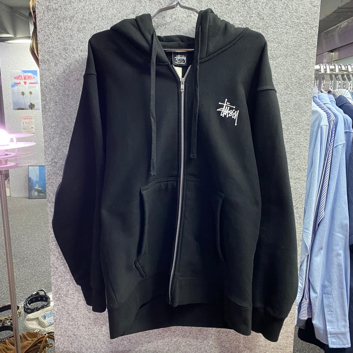 스투시 빅로고 블랙 후드 집업 B3843 상품이미지2