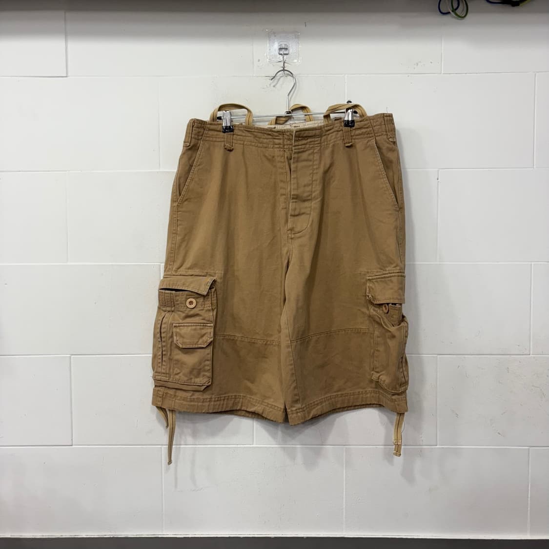 빈티지 멀티 포켓 카고 반바지 상품이미지1