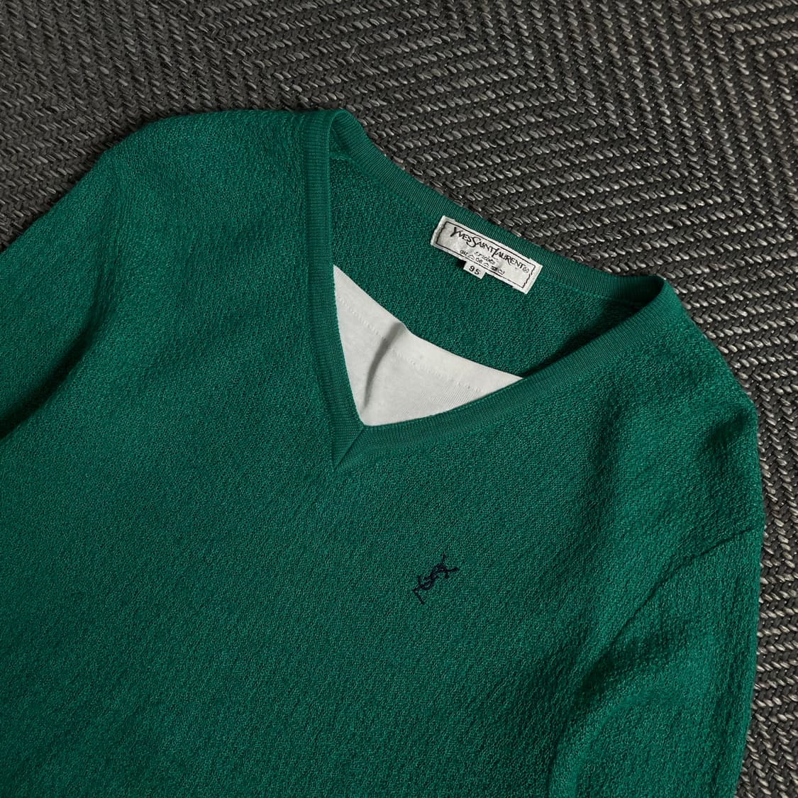 90s 입생로랑 아카이브 YSL 자수로고 미니멀 니트o 4513 상품이미지5