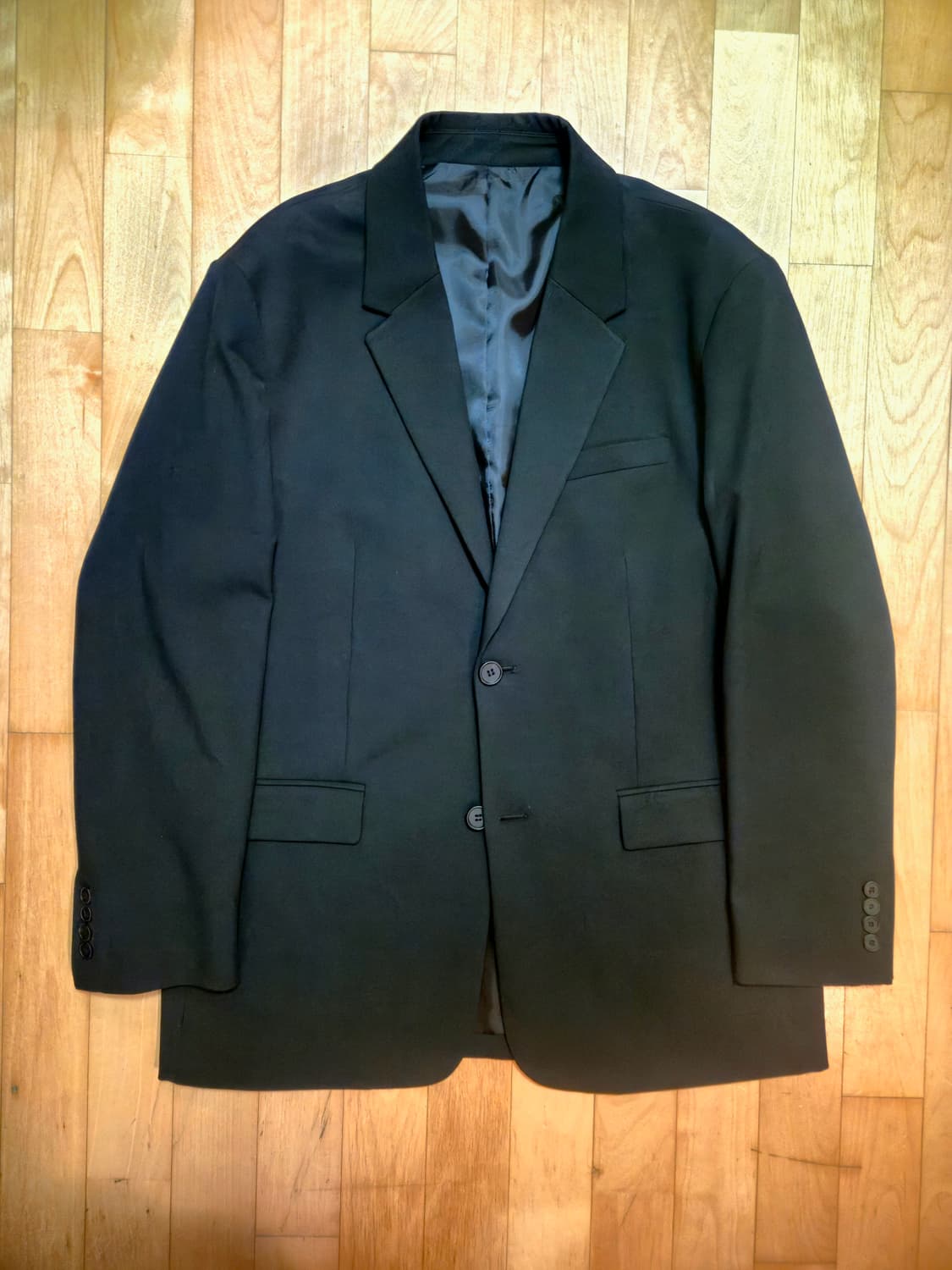 무신사 스탠다드 오버사이즈 자켓 블랙 XL

 상품이미지1