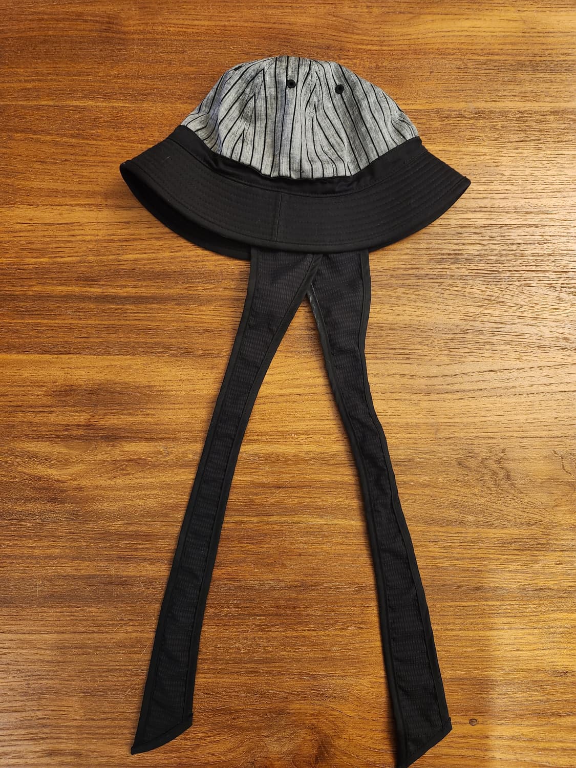 사스콰치패브릭스 이어머프 버킷햇 상품이미지1