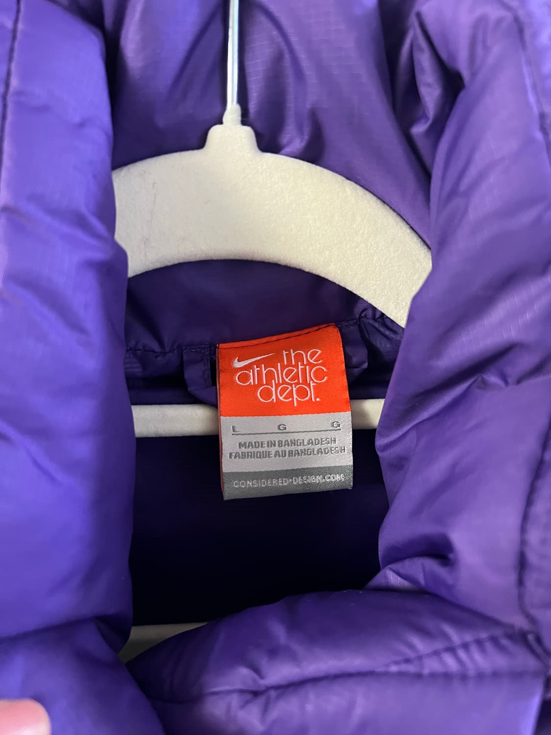 나이키 스포츠 퍼플 보라색 덕다운 패딩 블랙스우시 상품이미지4