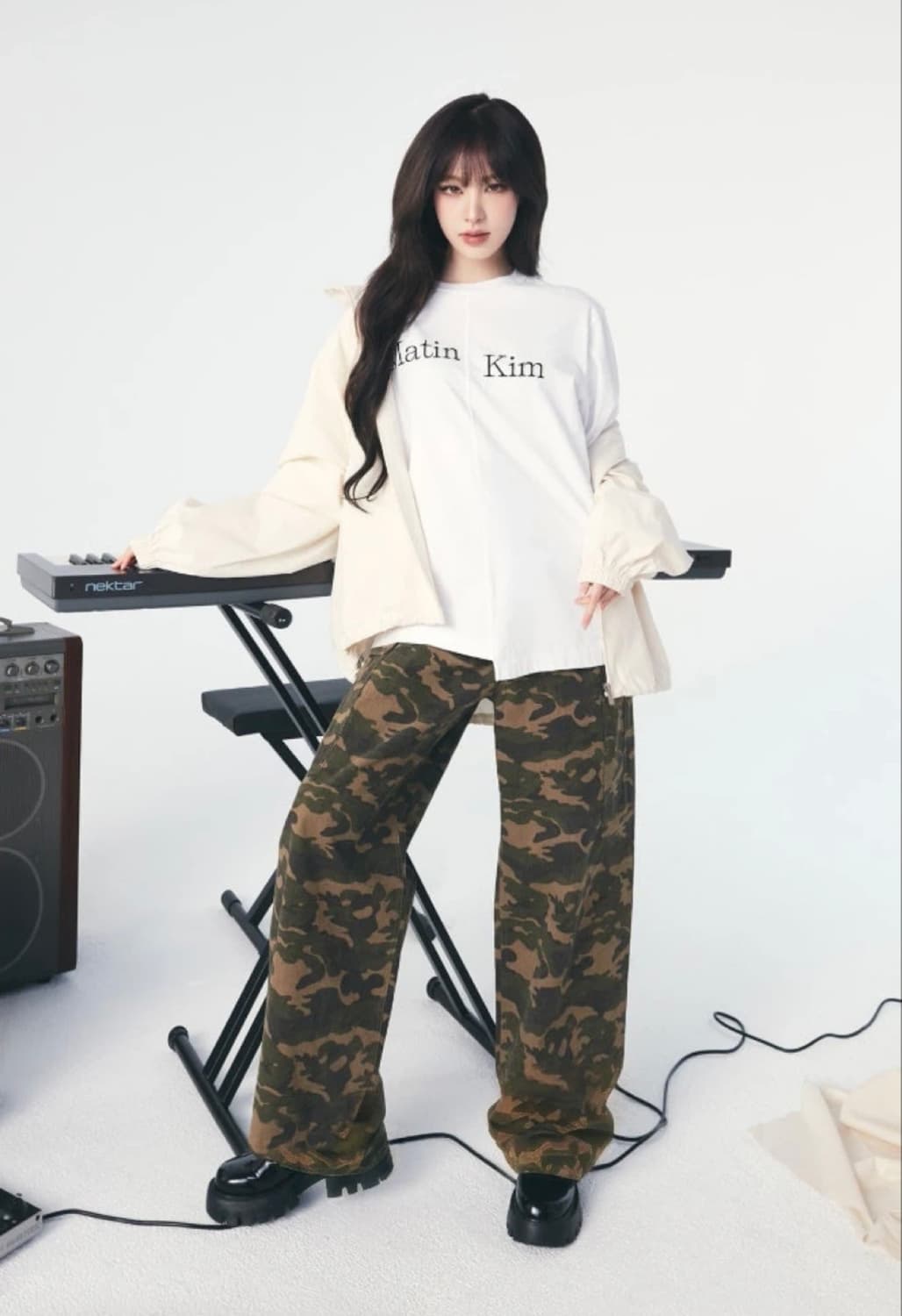 네고 안함 마뗑킴 드로잉 헴 카고 팬츠 카키 새상품 XL 상품이미지1