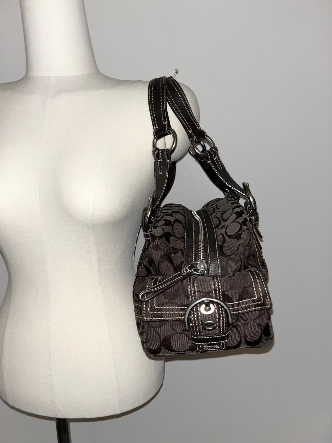 📦Coach Signature Brown shoulder bag 상품이미지6