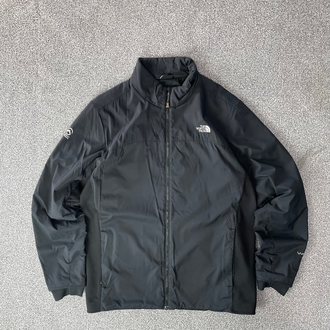 노스페이스 바람막이 블랙 상품이미지1
