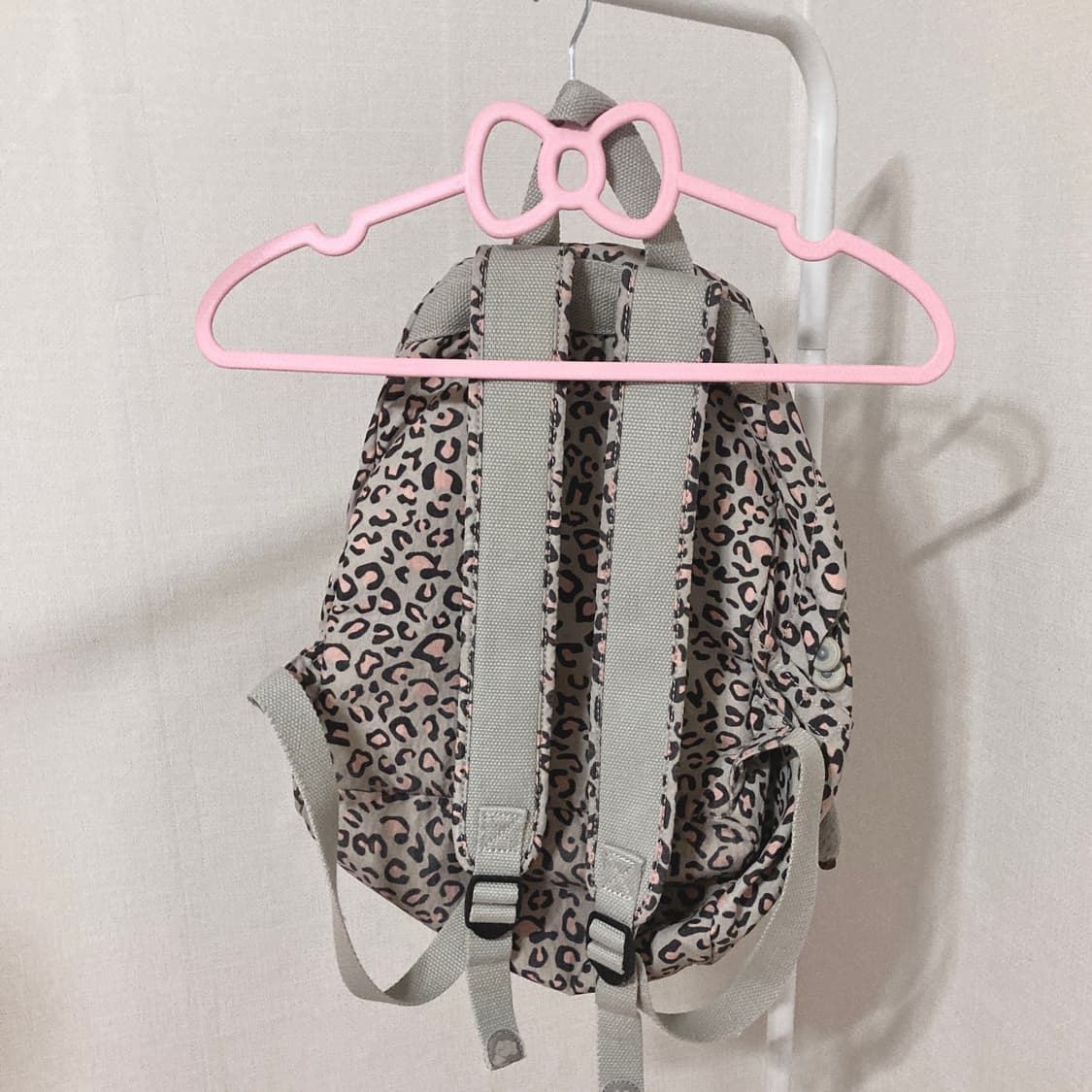 키플링 레오파드 백팩 상품이미지3