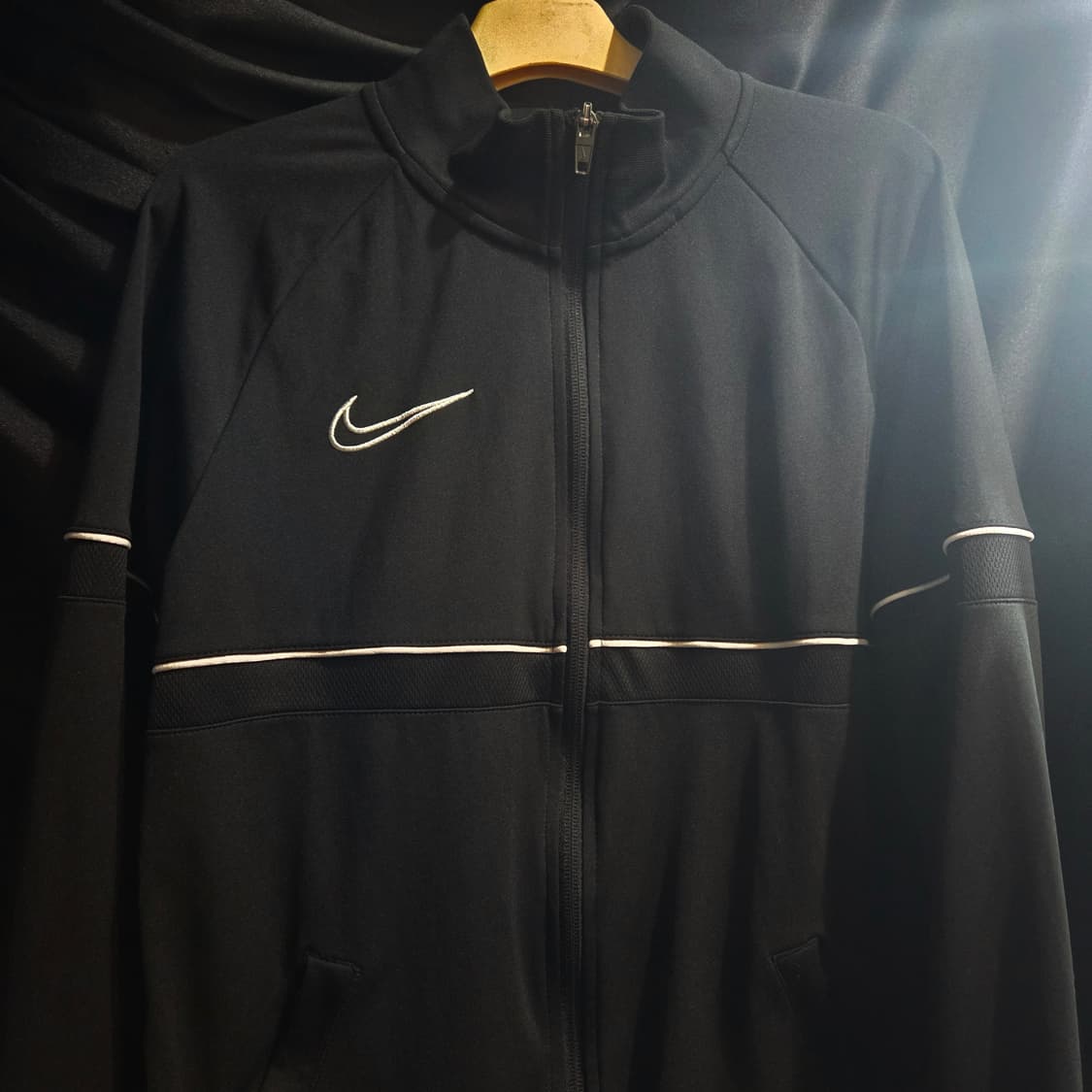 나이키 파이프라인 스우시 블랙 트랙자켓 상품이미지2