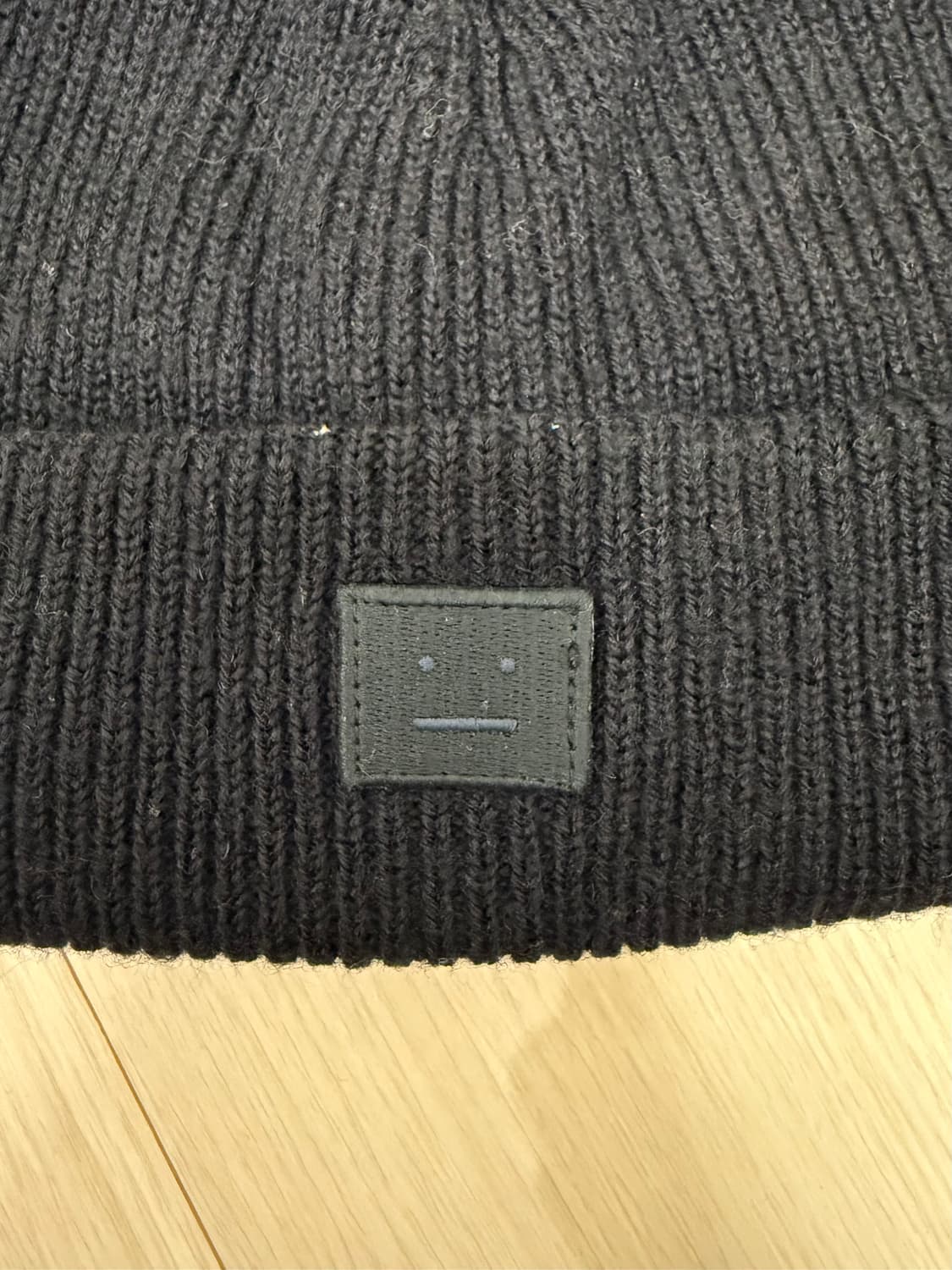 아크네 스튜디오 캔시페이스 비니  상품이미지2